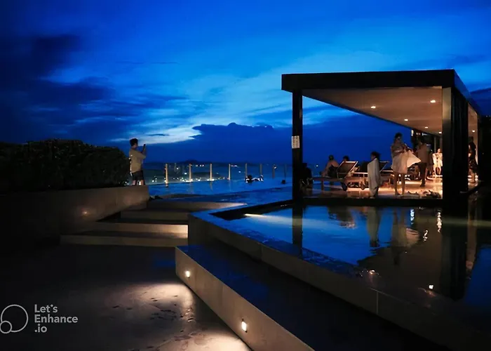The Base Central Pattaya